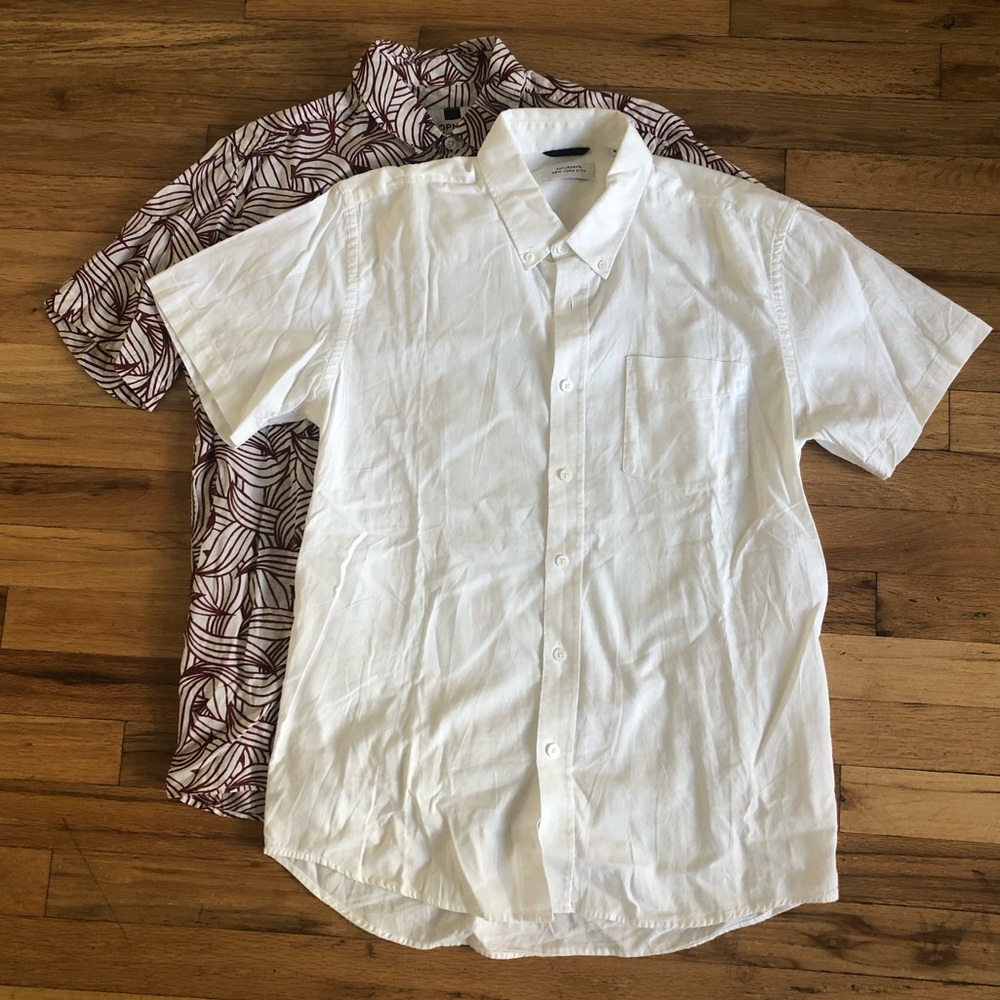 2 Men’s Shortsleeved Collard Shirts